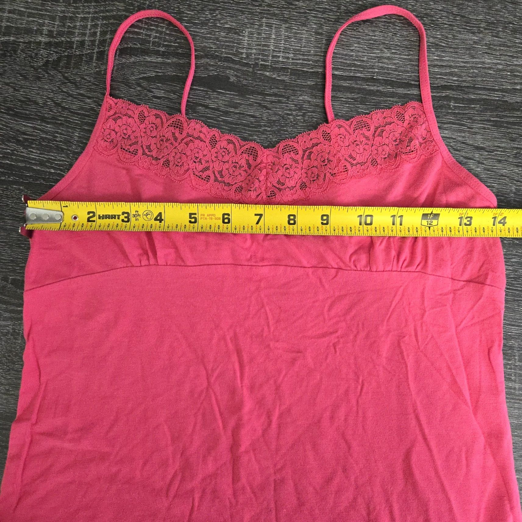 Old Navy VINTAGE Old Navy Camisole Tank Top Cami Womens S Pink Lace Trim Spaghetti Strap Y2K Fairycore 00s Coquette Adjustable Strap Femmes (Girls/Womens) Size S / US 4 / IT 40 - 7 Thumbnail