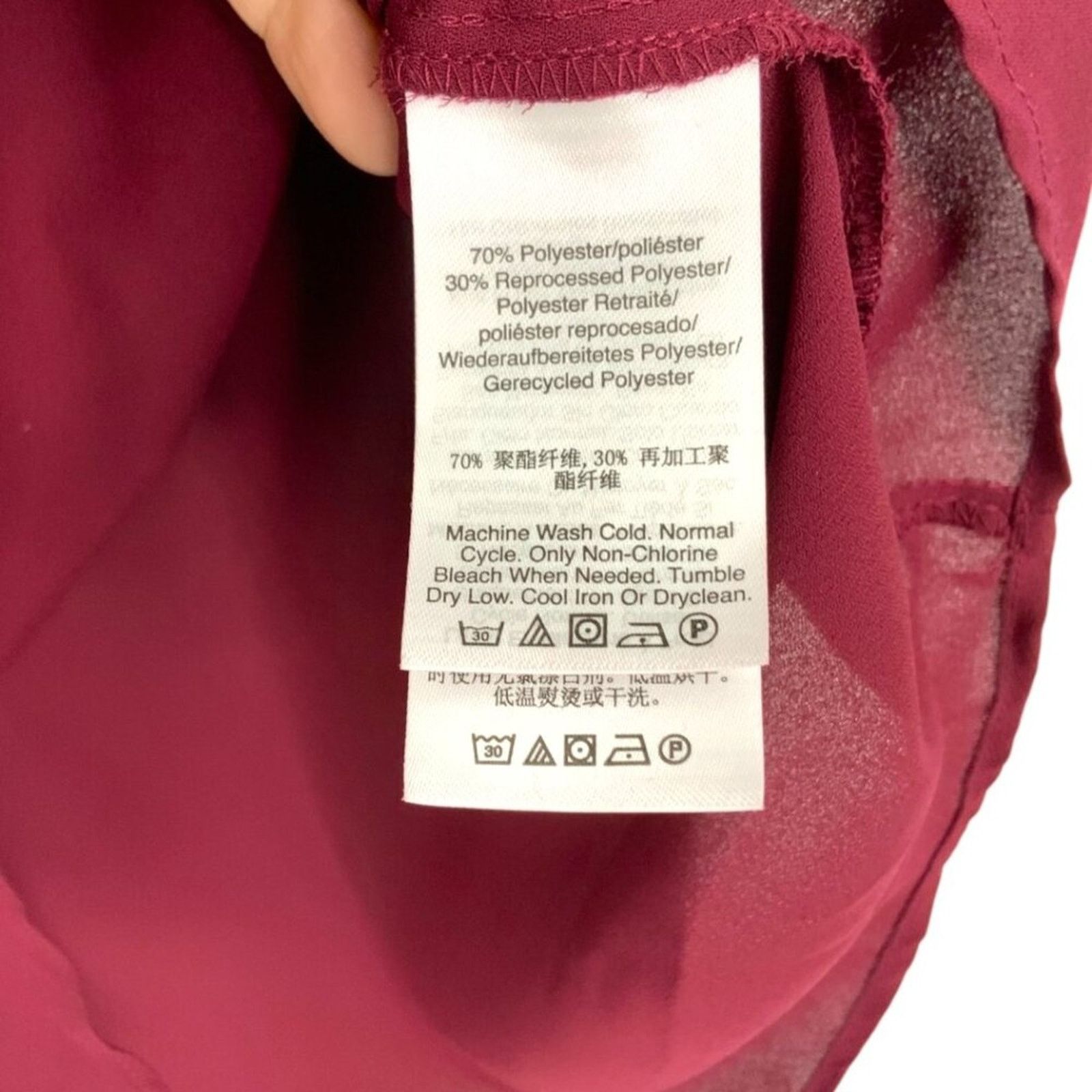 DKNY DKNY Sleeveless Tie Collar Blouse Cranberry Size Small NWOT Size S / US 4 / IT 40 - 5 Thumbnail