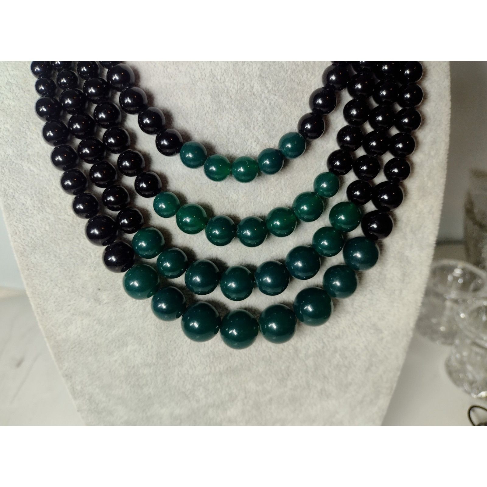 Vintage Vintage Liz Claiborne Beaded Multiple Strand Necklace Green Size ONE SIZE - 2 Thumbnail