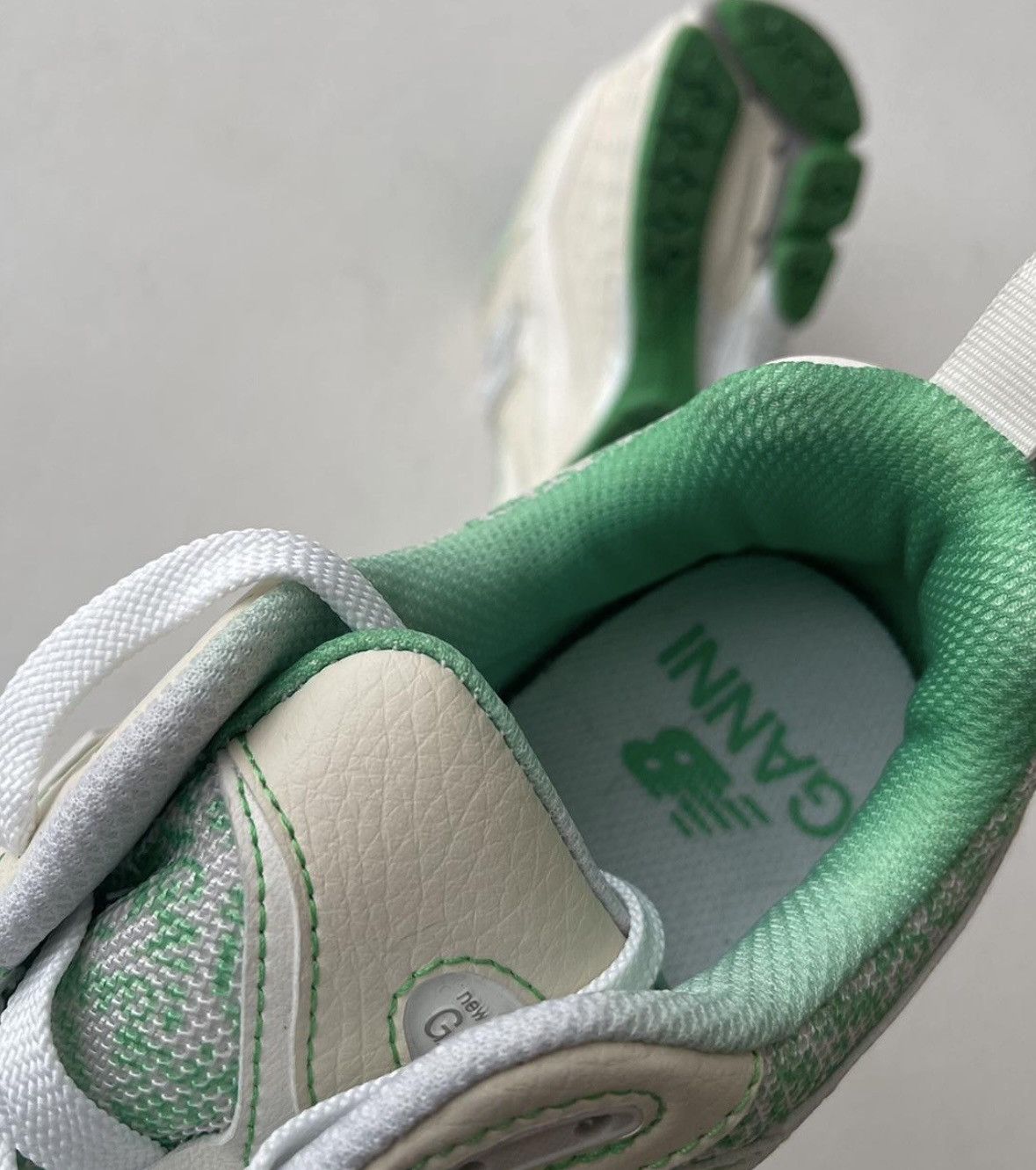 New Balance 2002R Ganni New Balance Size US 8.5 / EU 41-42 - 2 Thumbnail