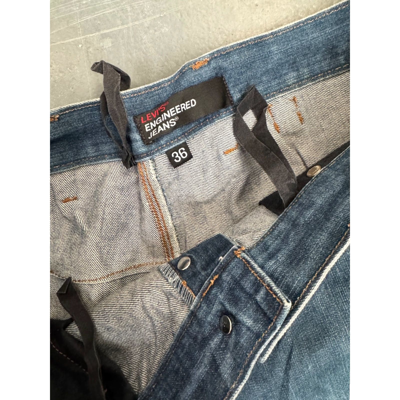 Levi's VINTAGE Levi’s Engineered Jeans - Jeans - Men - W36 L34 - Blue - Twisted - 90s - Dark Blue Wash - Regular Size US 36 / EU 52 - 3 Thumbnail