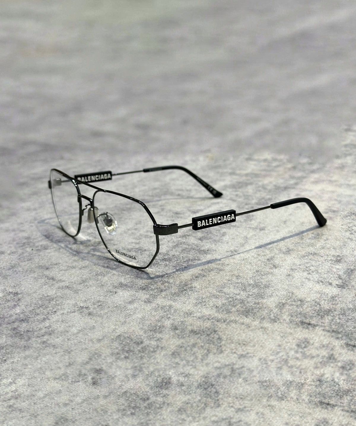 Balenciaga BALENCIAGA BB0117O 001 Sunglasses BLACK Size ONE SIZE - 1 Thumbnail