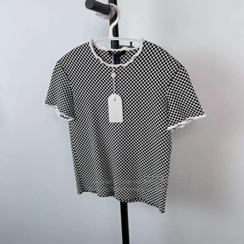 Louis Vuitton Louis Vuitton Knitted checkerboard short sleeve Size S / US 4 / IT 40 - 8 Thumbnail