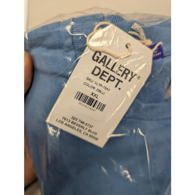 Gallery Dept. o1rshd1 Q:2 / Vintage Logo Painted T-Shirt in Dusty Blue Size US XXL / EU 58 / 5 - 21 Thumbnail