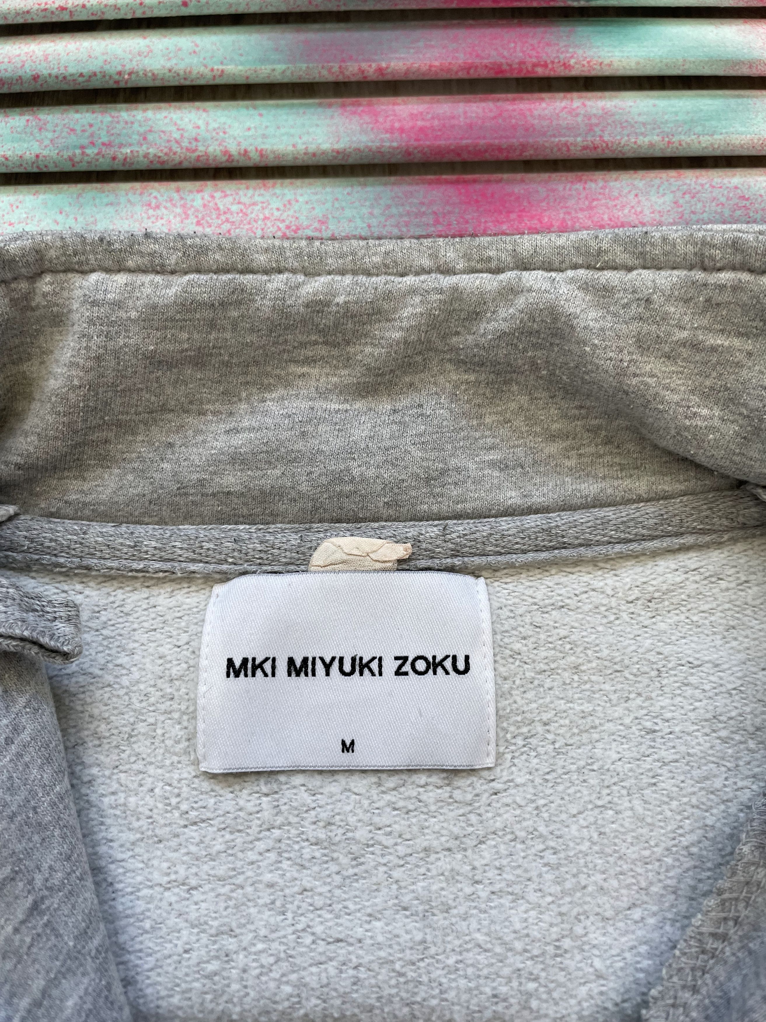 Japanese Brand MKI Miyuki Zoku Sweatshirt Center Logo Y2K Style Size US M / EU 48-50 / 2 - 7 Thumbnail