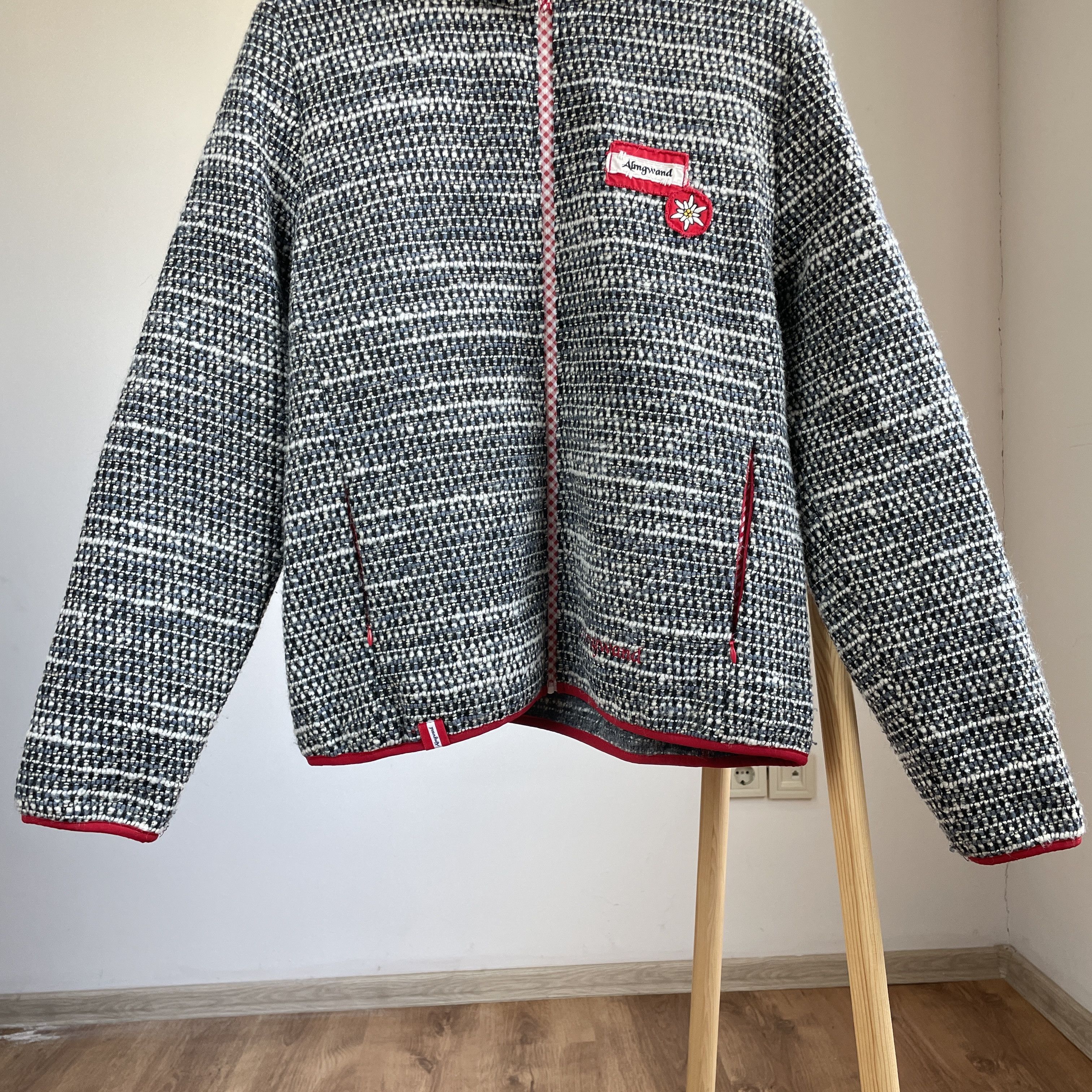 Other Almgwand Austria Womens Wool Knitted Jacket Size EUR 44 Size M / US 6-8 / IT 42-44 - 6 Thumbnail