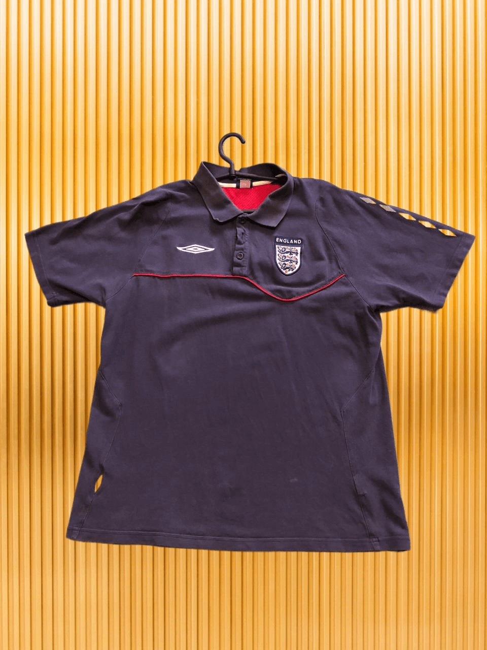 Umbro Vintage Umbro England Soccer Jersey Shirt Football Team Size US L / EU 52-54 / 3 - 1 Thumbnail