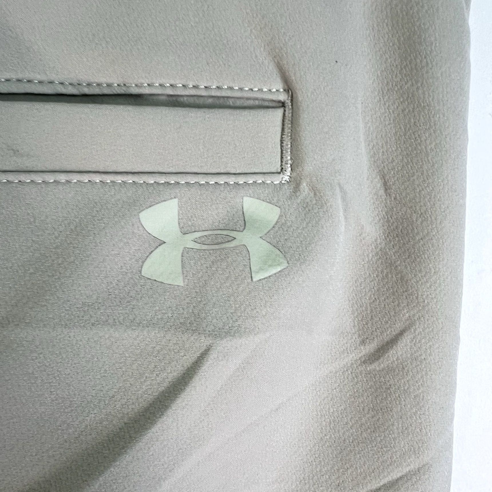 Under Armour Under Armour Golf Pants Mens Size 42 X30 Beige Shirt Size US 42 / EU 58 - 3 Thumbnail