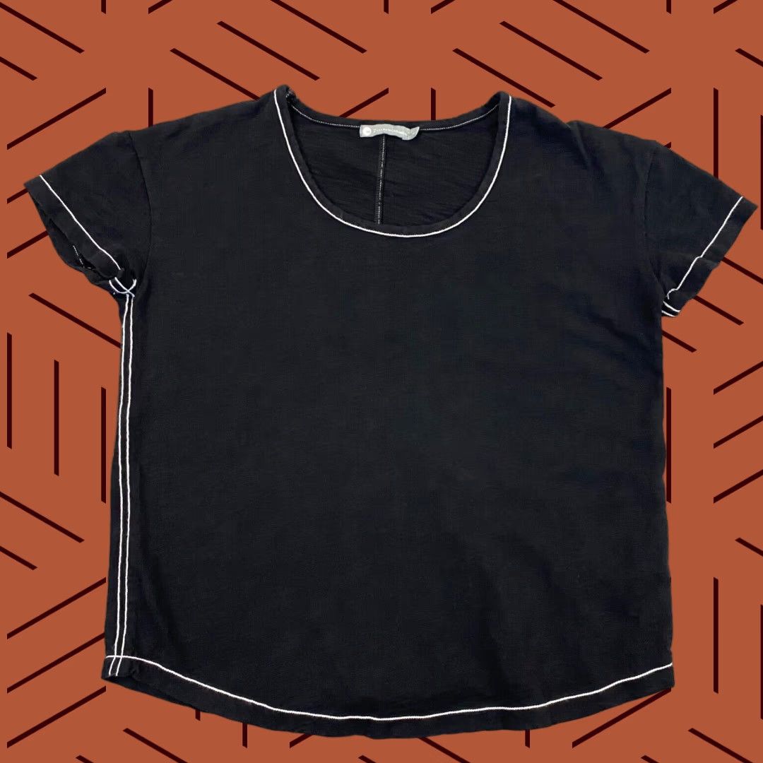 Vintage IN 2 by IN Cashmere Shirt Womens Medium Black White Top Scoop Neck Cotton S/S Shirt Womens M Black White IN 2 by IN Cashmere Shirt Size M / US 6-8 / IT 42-44 - 1 Thumbnail