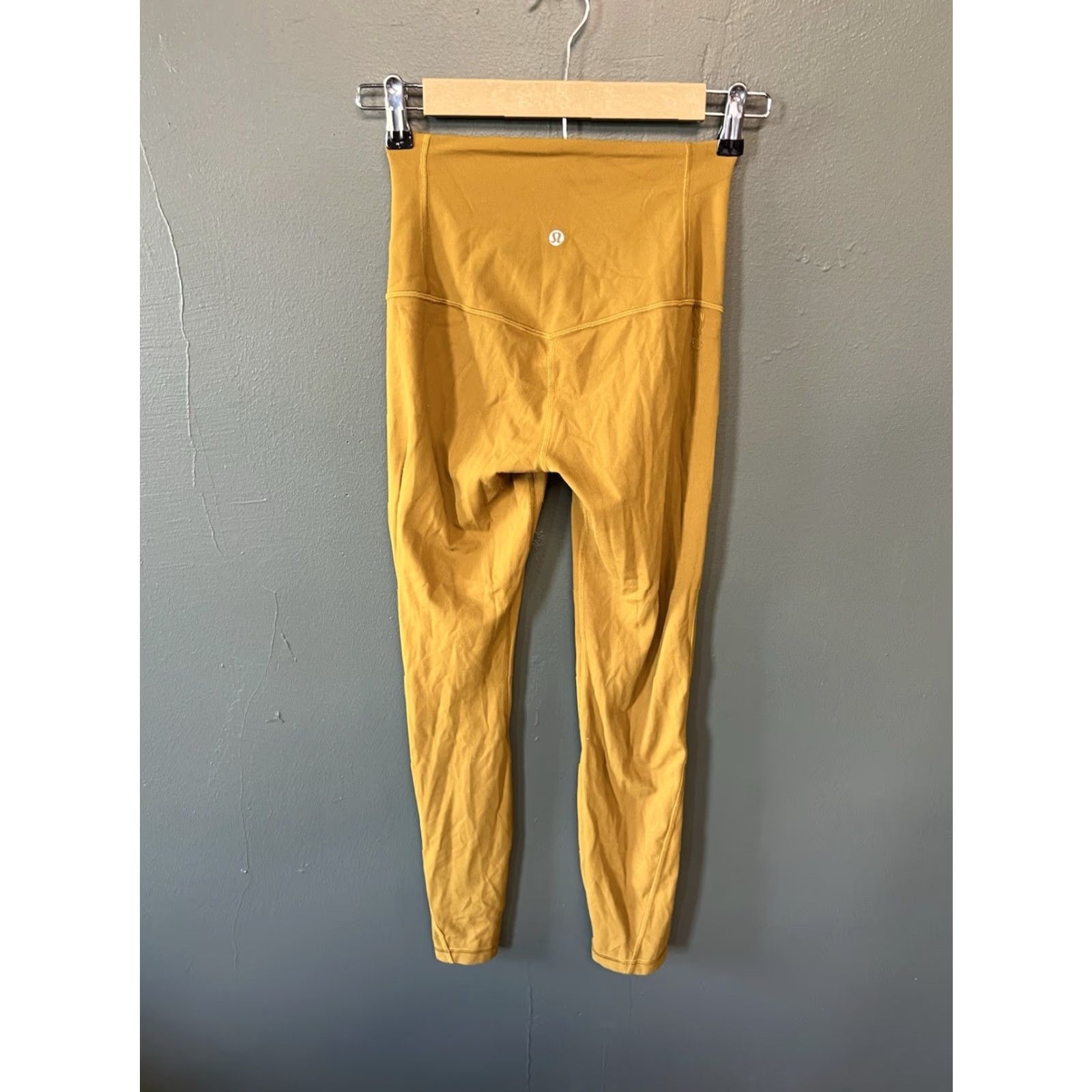 Lululemon Lululemon Womens Yellow Cropped Leggings Size 4 Pull On Athletic Activewear Size 27" / US 4 / IT 40 - 2 Thumbnail