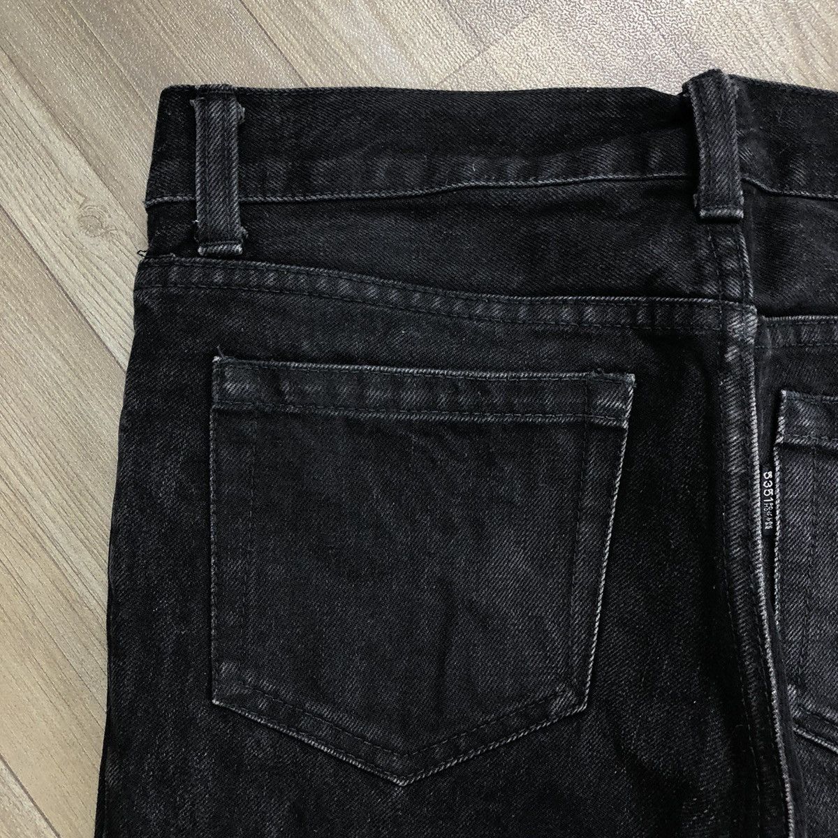 5351 POUR LES HOMMES 2000s 5351 Pour Les Hommes Black Washed Straight Wide Jeans Size US 28 / EU 44 - 17 Thumbnail
