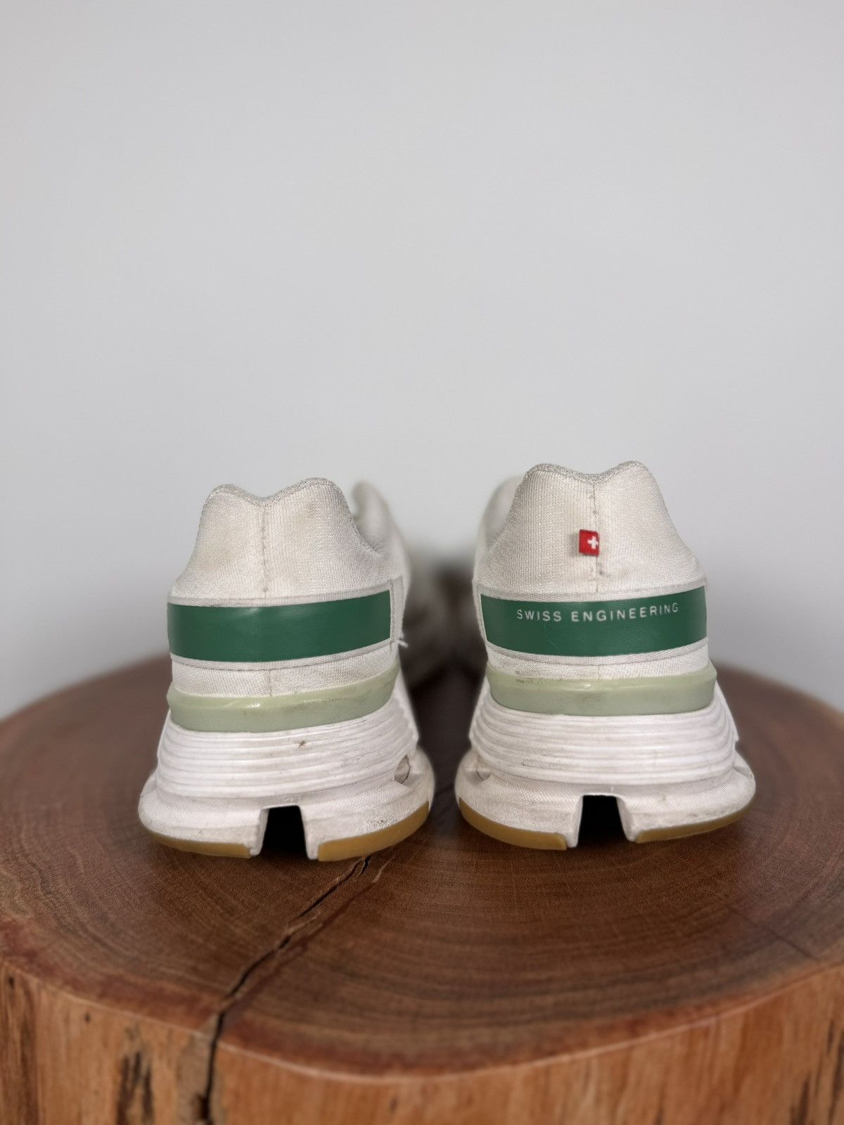 On ON Cloudnova Form 2 White Green Sneakers Size US 8 / EU 41 - 5 Thumbnail