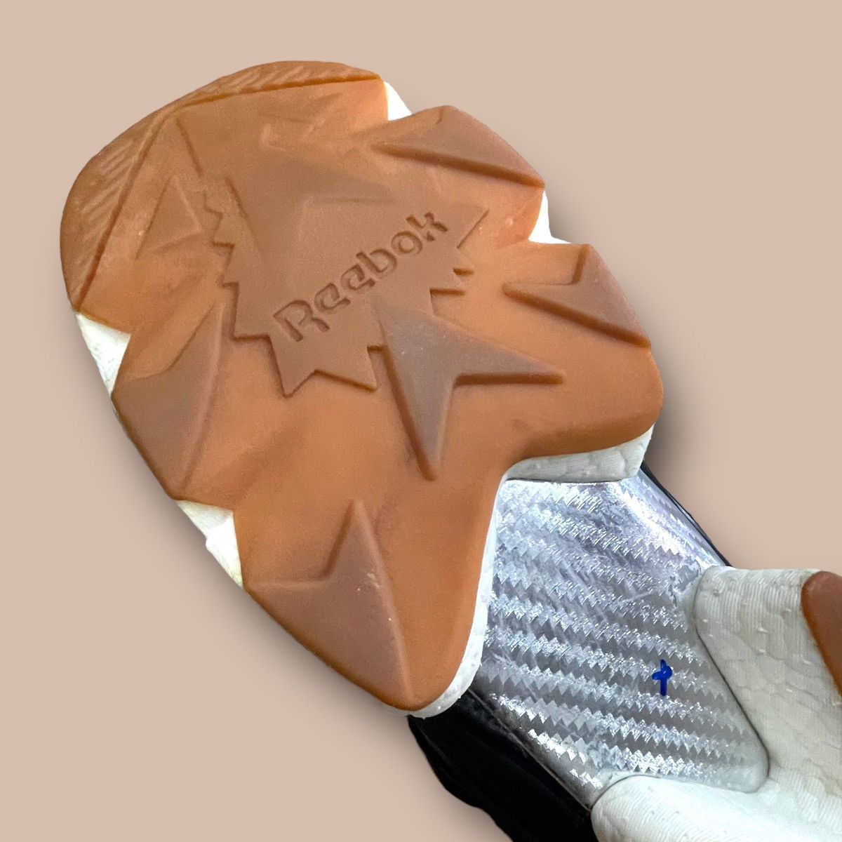 Reebok Reebok InstaPump Fury x Boost 'Black Gum Size US 9.5 / EU 42-43 - 20 Thumbnail