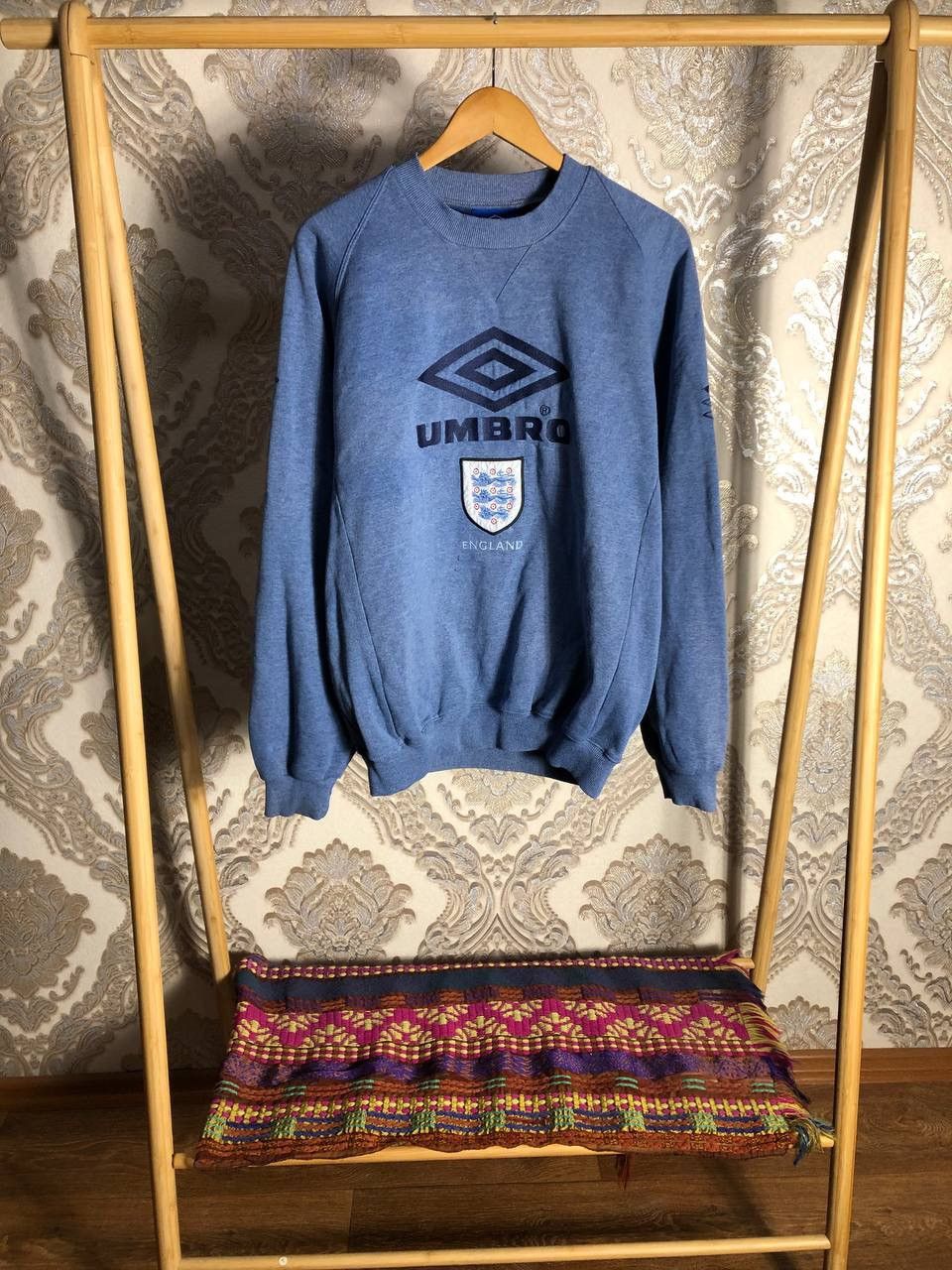 Umbro VINTAGE UMBRO ENGLAND RETRO SOCCER SWEATSHIRT MANCHESTER Size US L / EU 52-54 / 3 - 1 Thumbnail