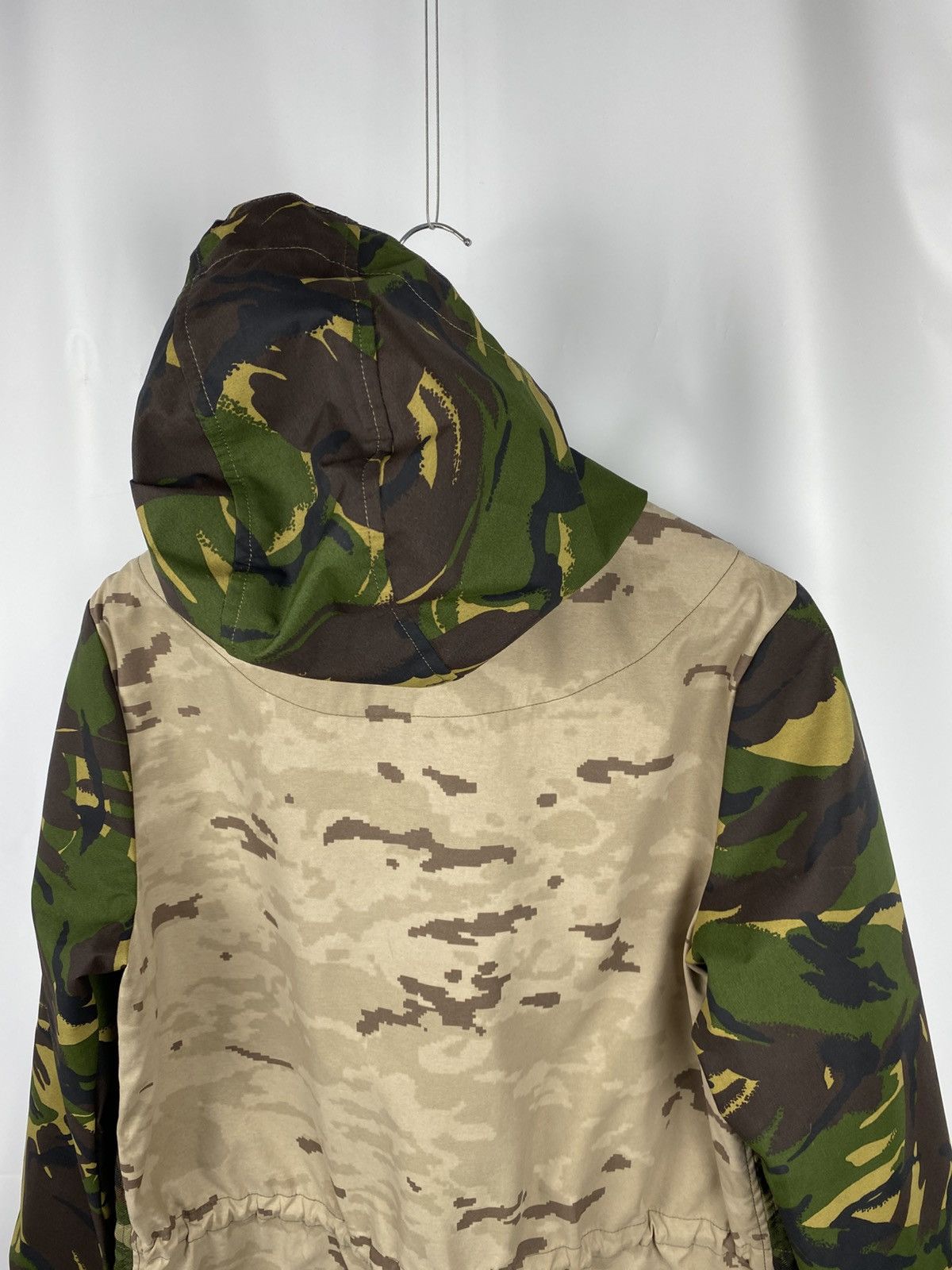 LC23 LC23 Italy Camouflage Parka Fishtail Waterproof Men size S Size US S / EU 44-46 / 1 - 9 Thumbnail