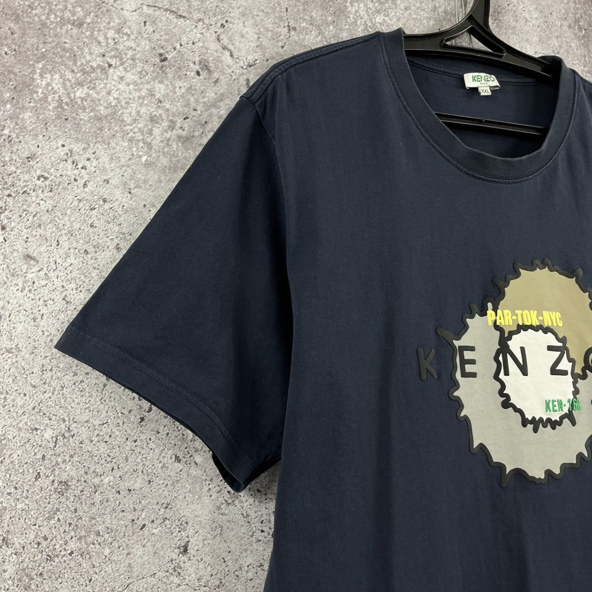 Designer × Kenzo Kenzo T-Shirt Centre Logo Big Logo Size 2XL Size US XXL / EU 58 / 5 - 4 Thumbnail