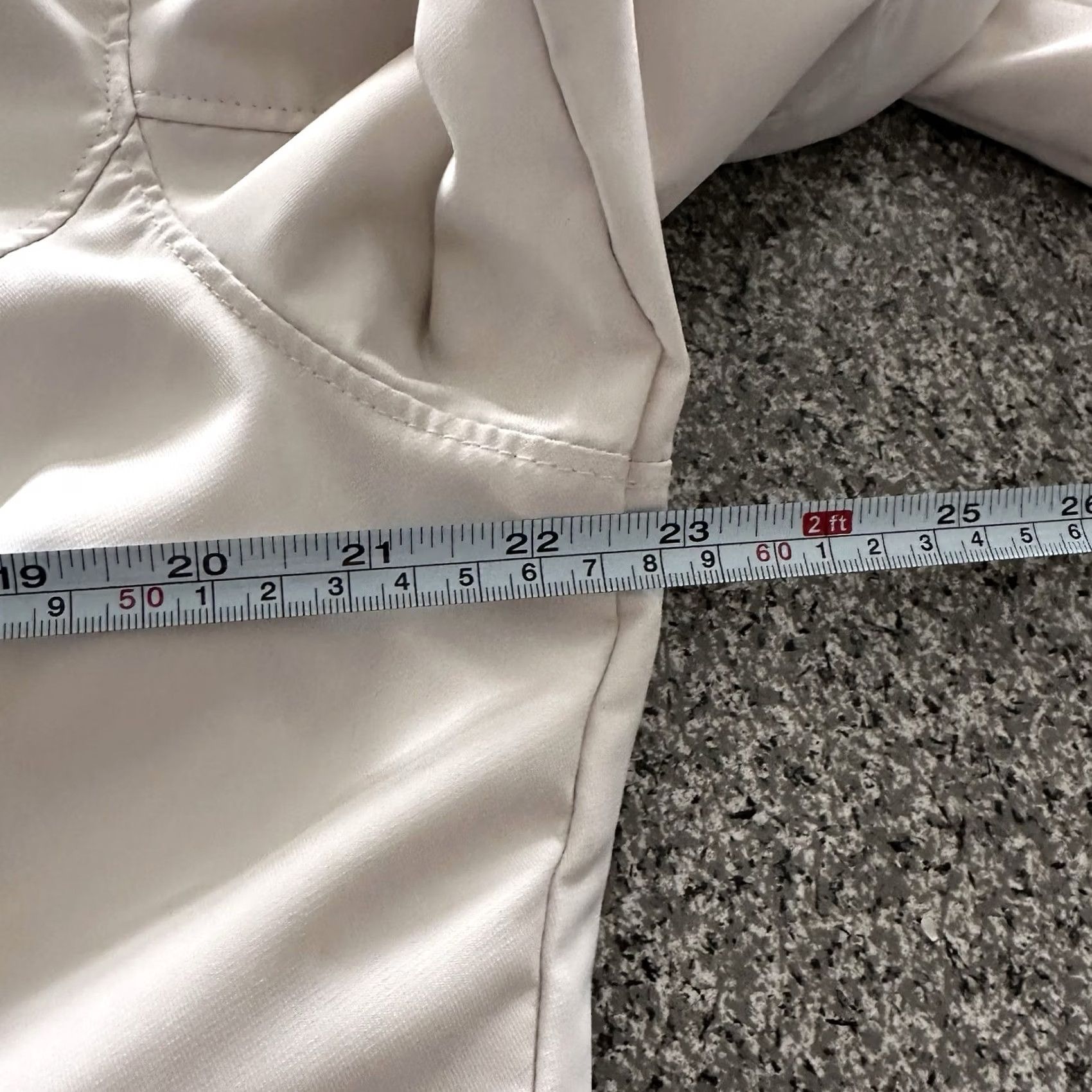 Vintage Columbia Women’s L Soft Shell Jacket Full Zip Ivory 100% Polyester Fleece Lined - Basic Jacket, Casual Climate Size L / US 10 / IT 46 - 6 Thumbnail