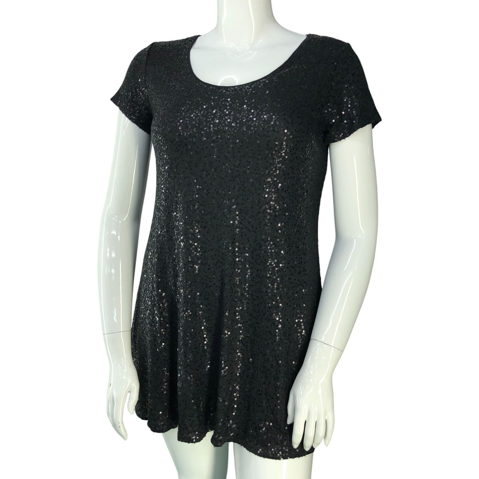 Eileen Fisher Eileen Fisher Size M Dress Silk Sequin T Shirt Short Sleeve Size M / US 6-8 / IT 42-44 - 1 Thumbnail