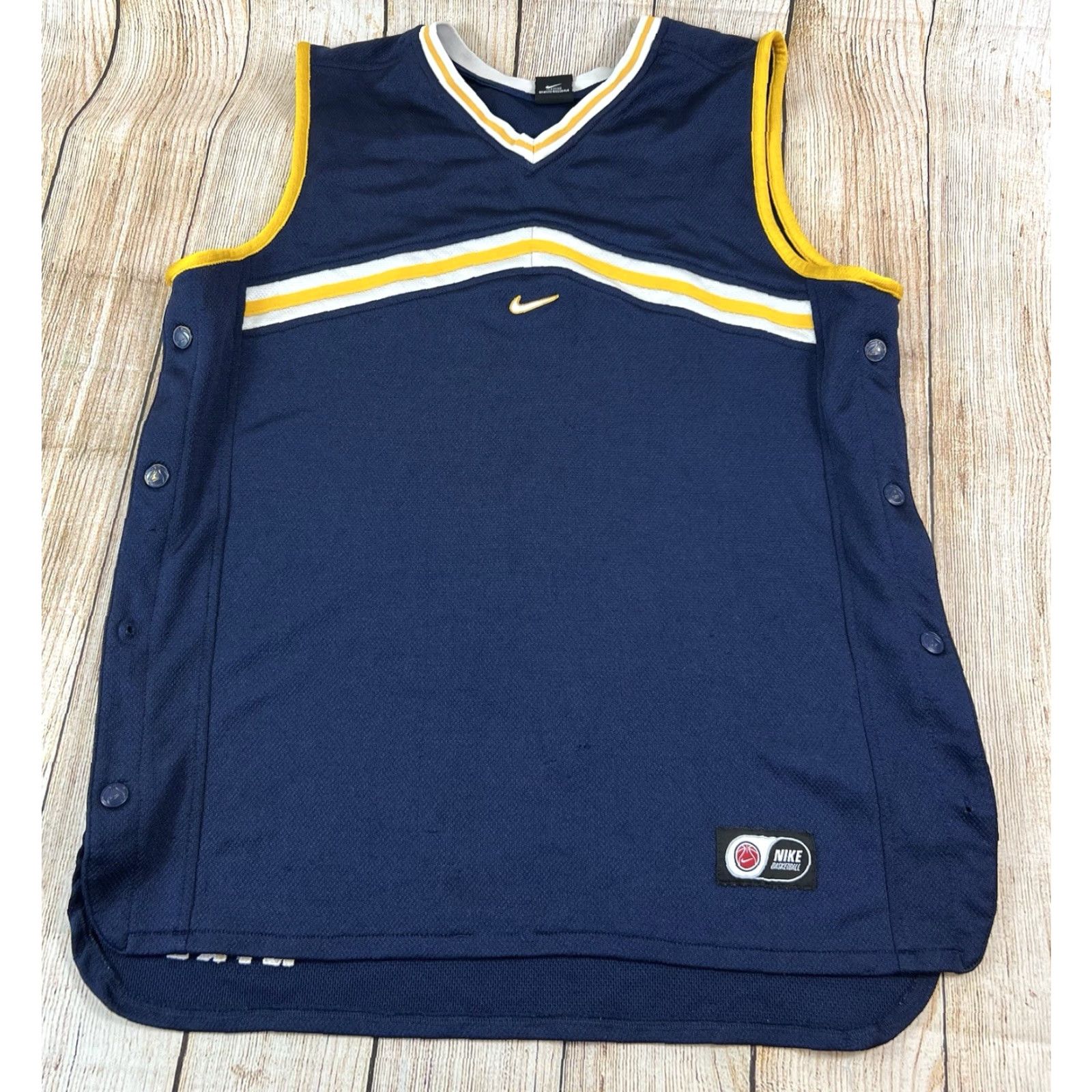 Nike VINTAGE Nike Basketball Jersey Shirt Men Navy Blue Yellow M Blue Nike Jersey Tank Athletic Vintage Size US M / EU 48-50 / 2 - 2 Thumbnail