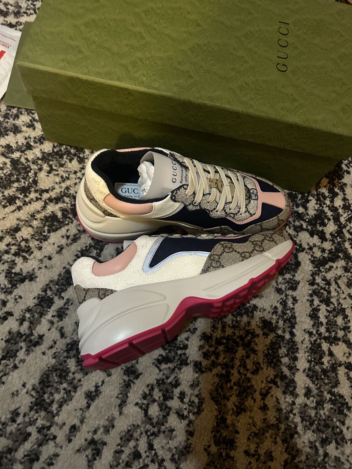 Gucci Gucci GG Supreme Rhyton Sneaker size 36.5 Size US 6.5 / IT 36.5 - 3 Thumbnail