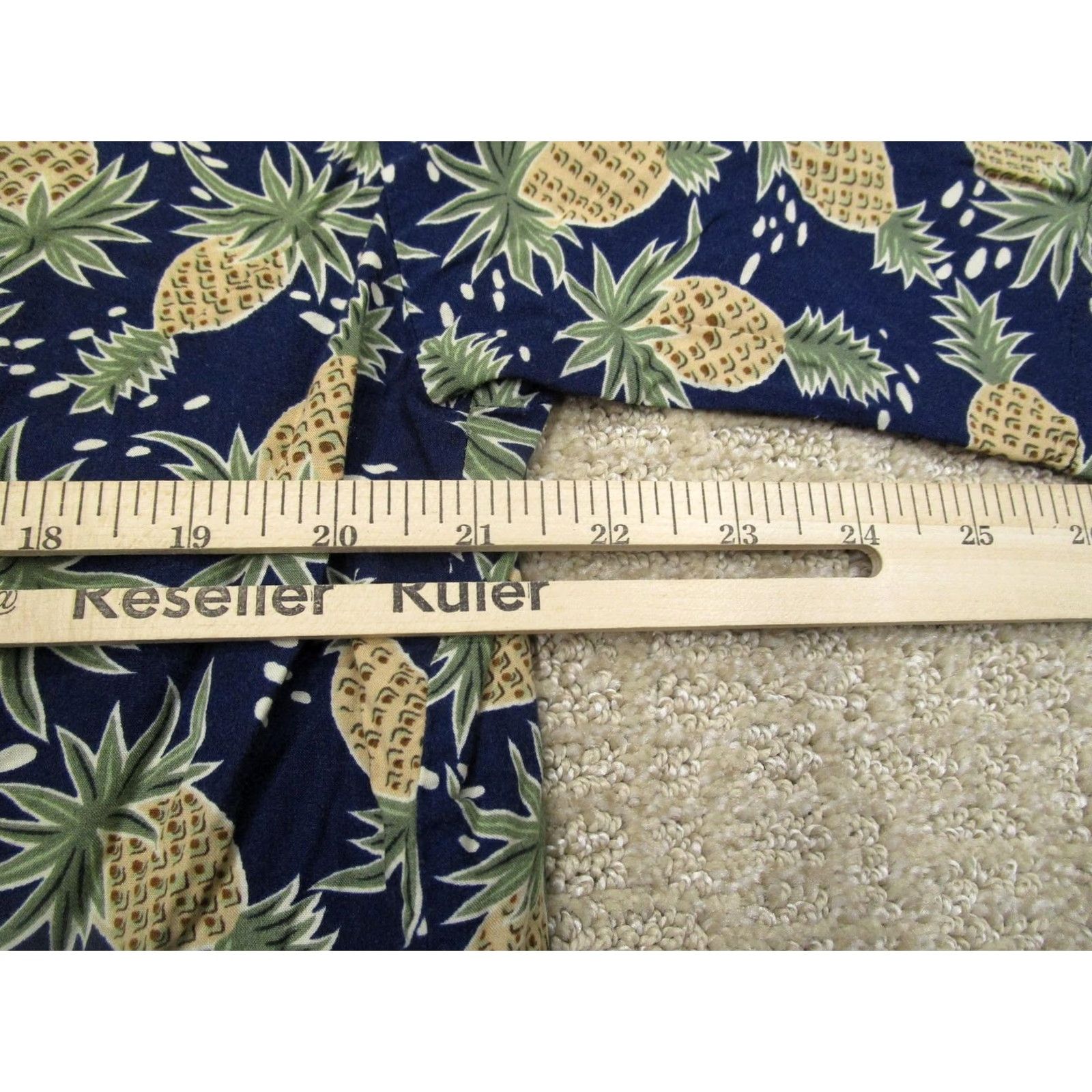 Tori Richard Tori Richard Shirt Men Medium Blue Pineapple Hawaiian Aloha Tropical Button-Up Size US M / EU 48-50 / 2 - 5 Thumbnail