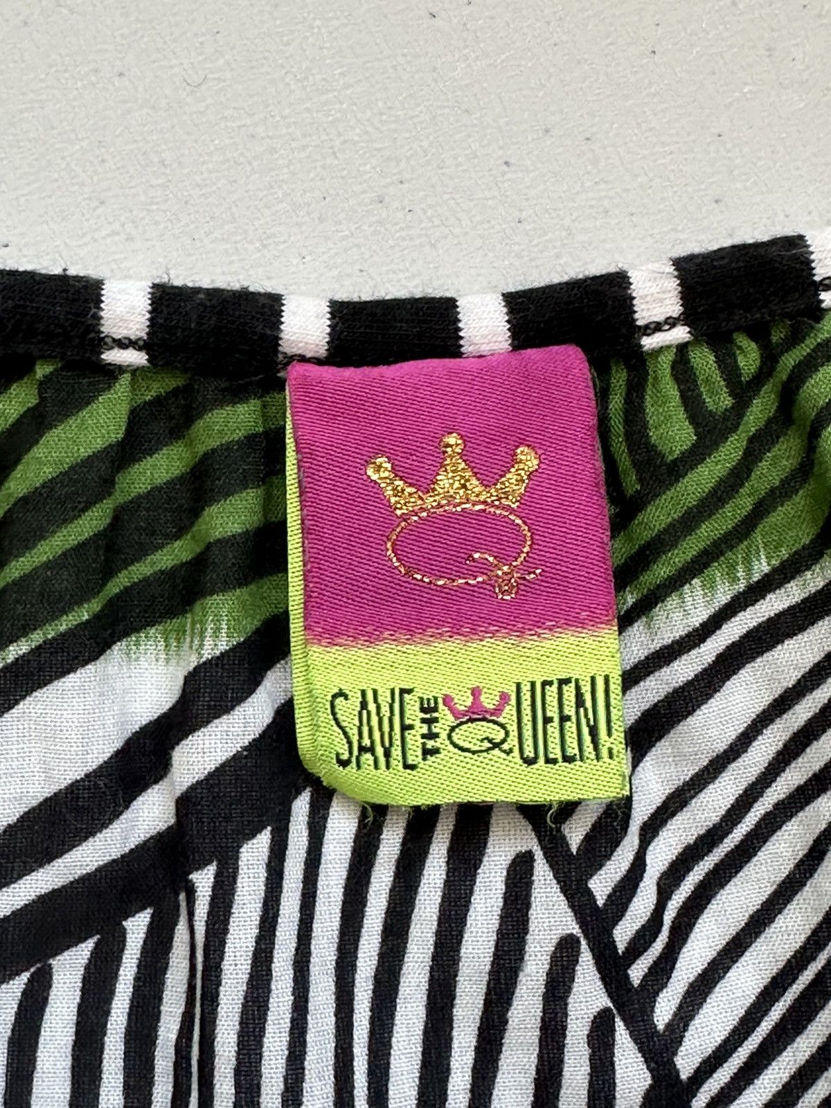 Hysteric Glamour Save the Queen Avant Garde Poncho Designer Size S / US 4 / IT 40 - 9 Thumbnail