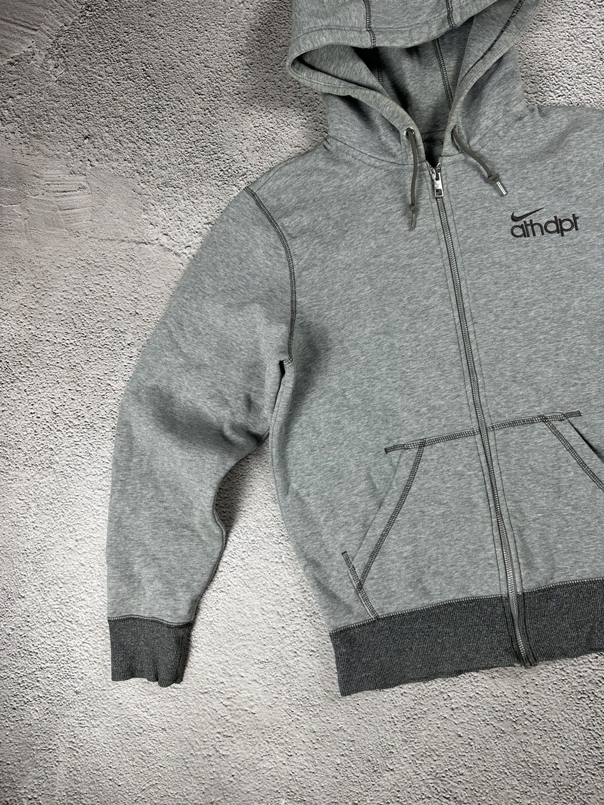 Nike Vintage Nike Full Zip Hoodie ATHDPT Y2K Sportwear Style Size US S / EU 44-46 / 1 - 3 Thumbnail