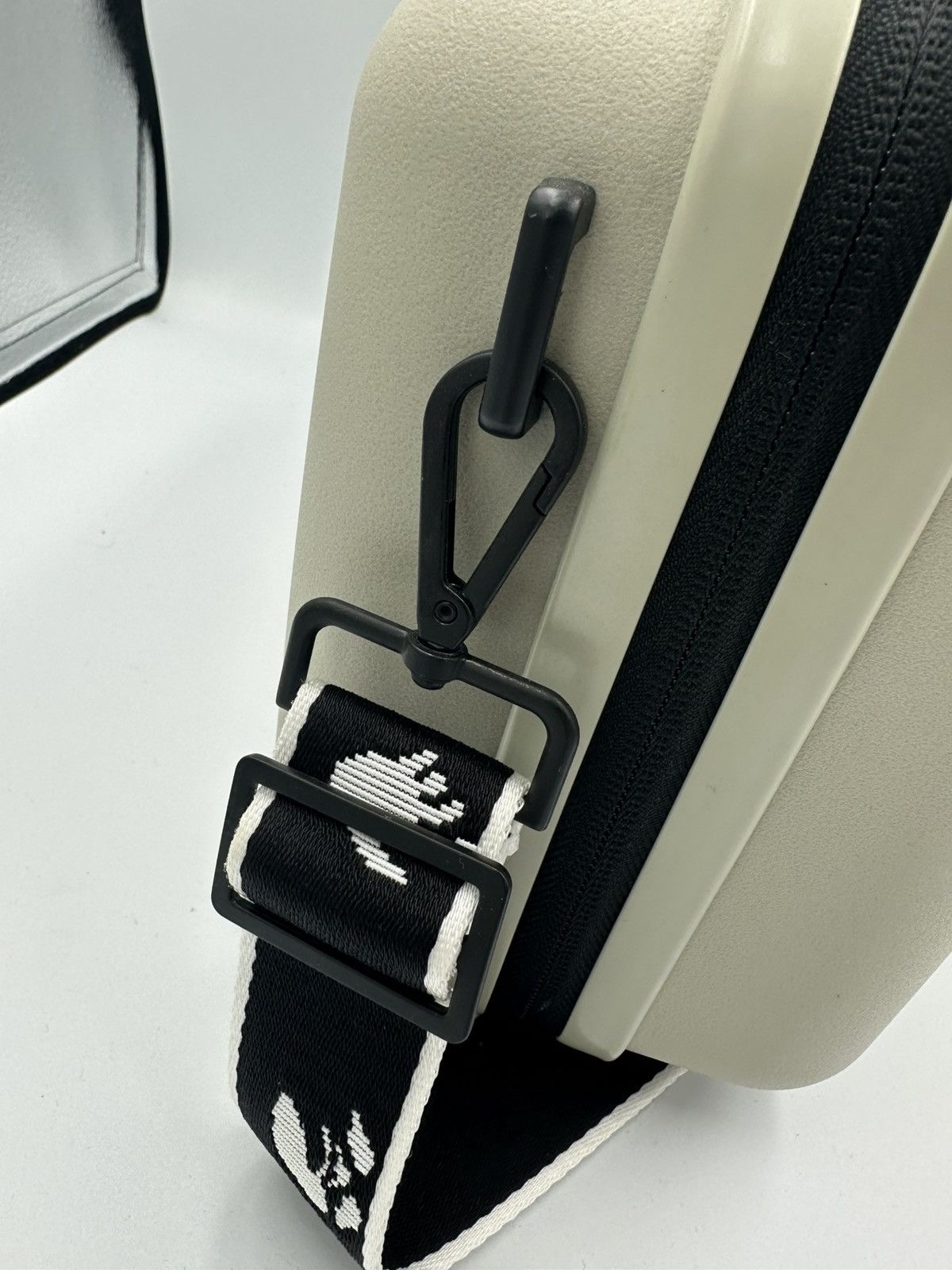 Off-White OFF WHITE MINI LUGGAGE Bag Size ONE SIZE - 8 Thumbnail