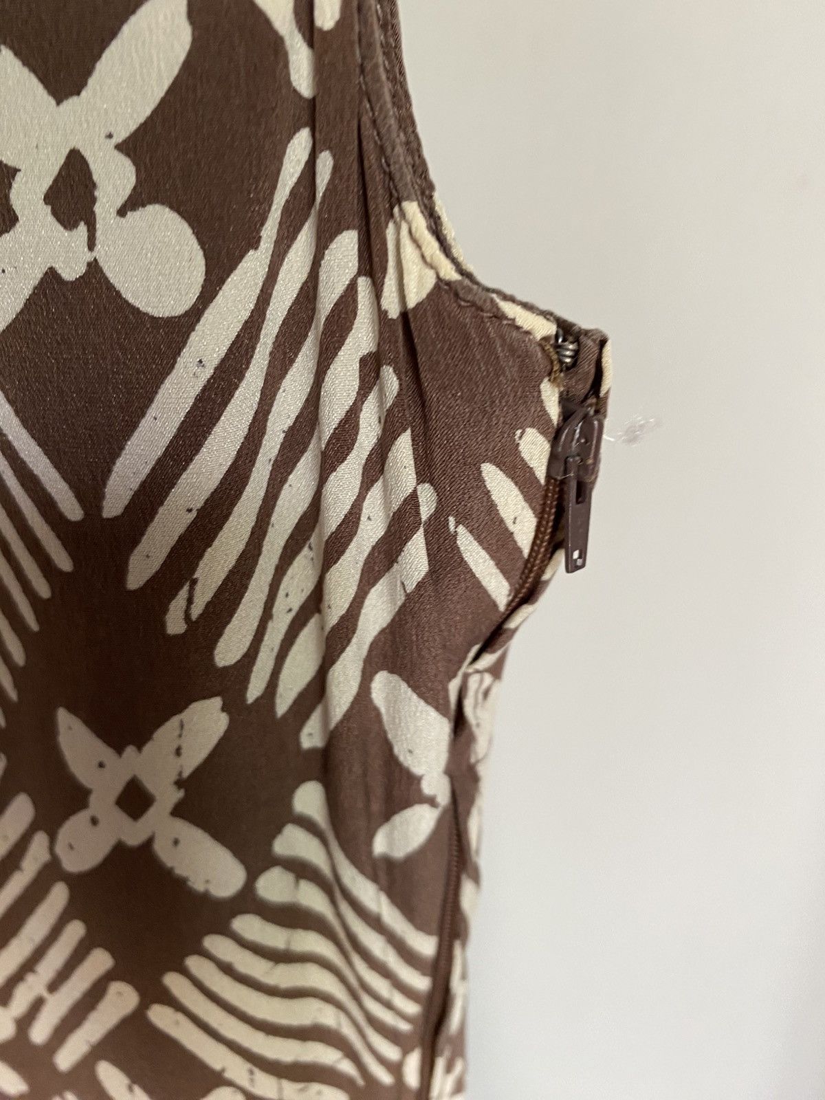 Valentino Boutique Brown and White Print Mini Dress is available for  purchase on au PAY Market - Imported Goods Online Store Co.Ltd. | au PAY  Market - Online Shopping Site