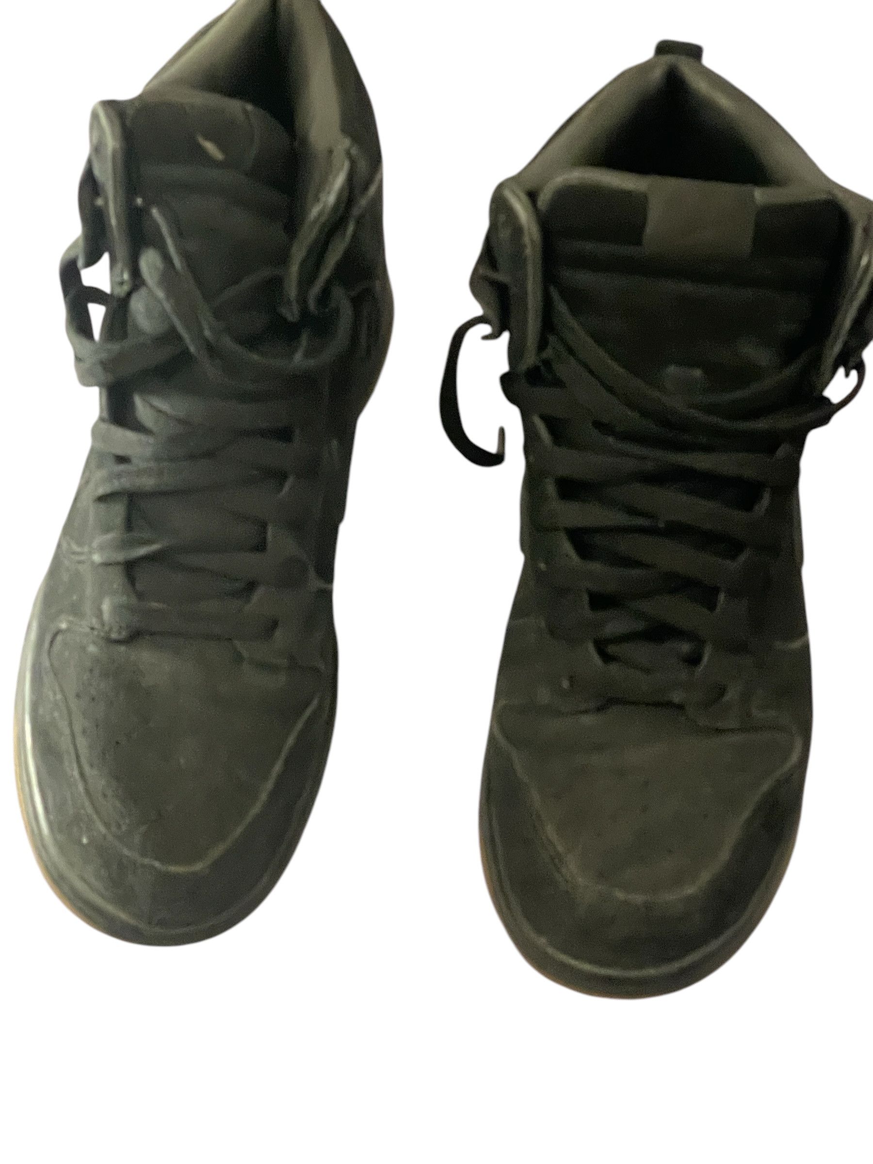 A.P.C. × Nike Nike Dunk High “Black Suede” – A Sleek and Versatile Classic Size US 10.5 / EU 43-44 - 20 Thumbnail