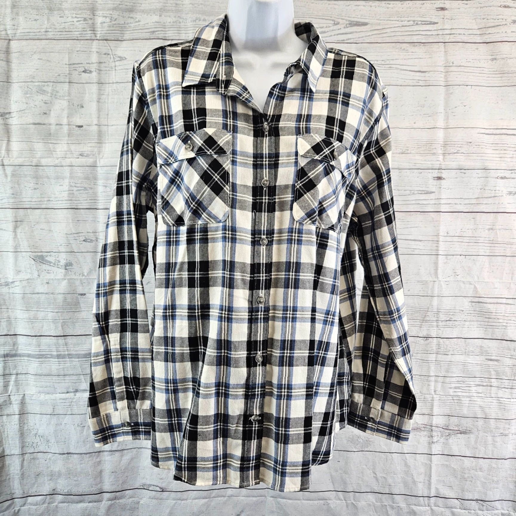 Eddie Bauer Eddie Bauer Womens Button Front Shirt XL Blue Plaid Long Sleeve Shirt Women XL Blue Plaid Button-Up Size XL / US 12-14 / IT 48-50 - 2 Thumbnail