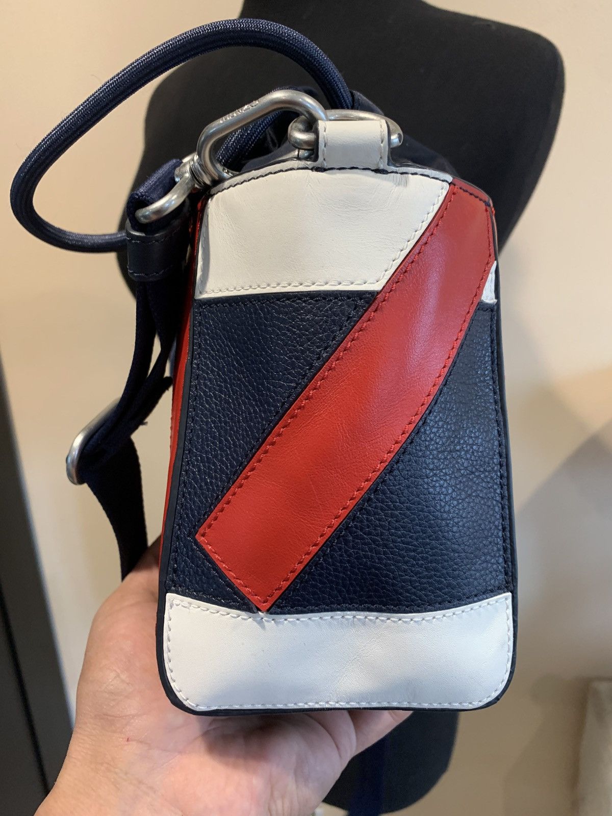 Kenzo Kube Small Drawstring Shoulder BagLimited rare LEATHER