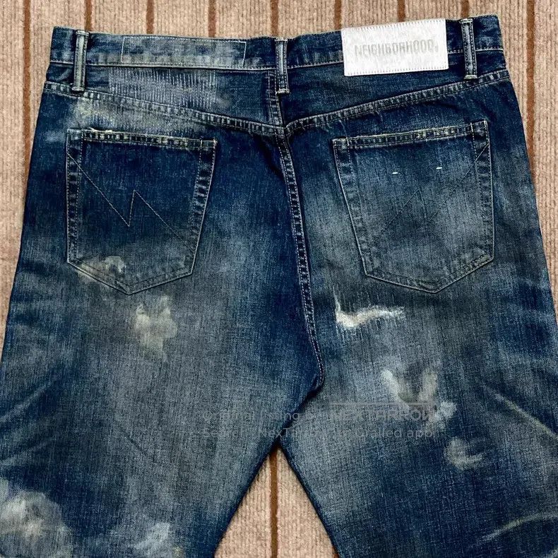 Neighborhood Neighborhood size XL Distressed Blue Dirty Pants Size US 27 - 4 Thumbnail