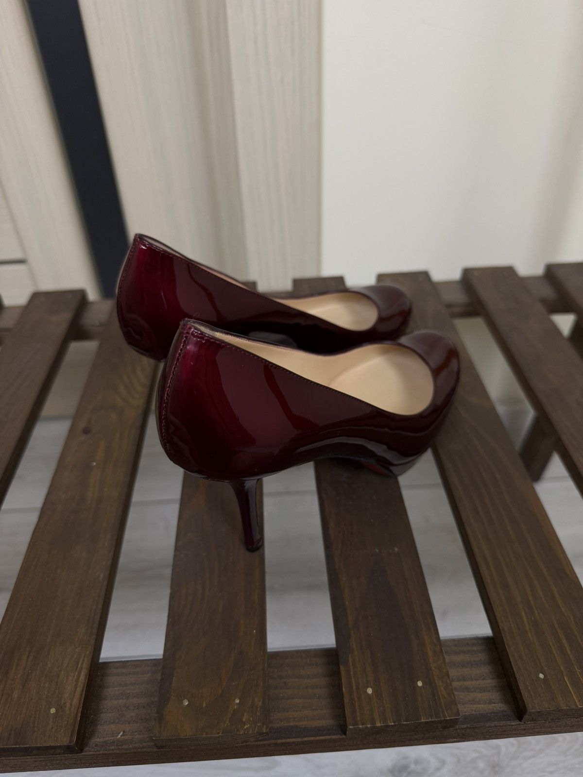 Christian Louboutin Christian Louboutin New Simple Pump Heels Rouge Red Patent Size US 5 / IT 35 - 5 Thumbnail