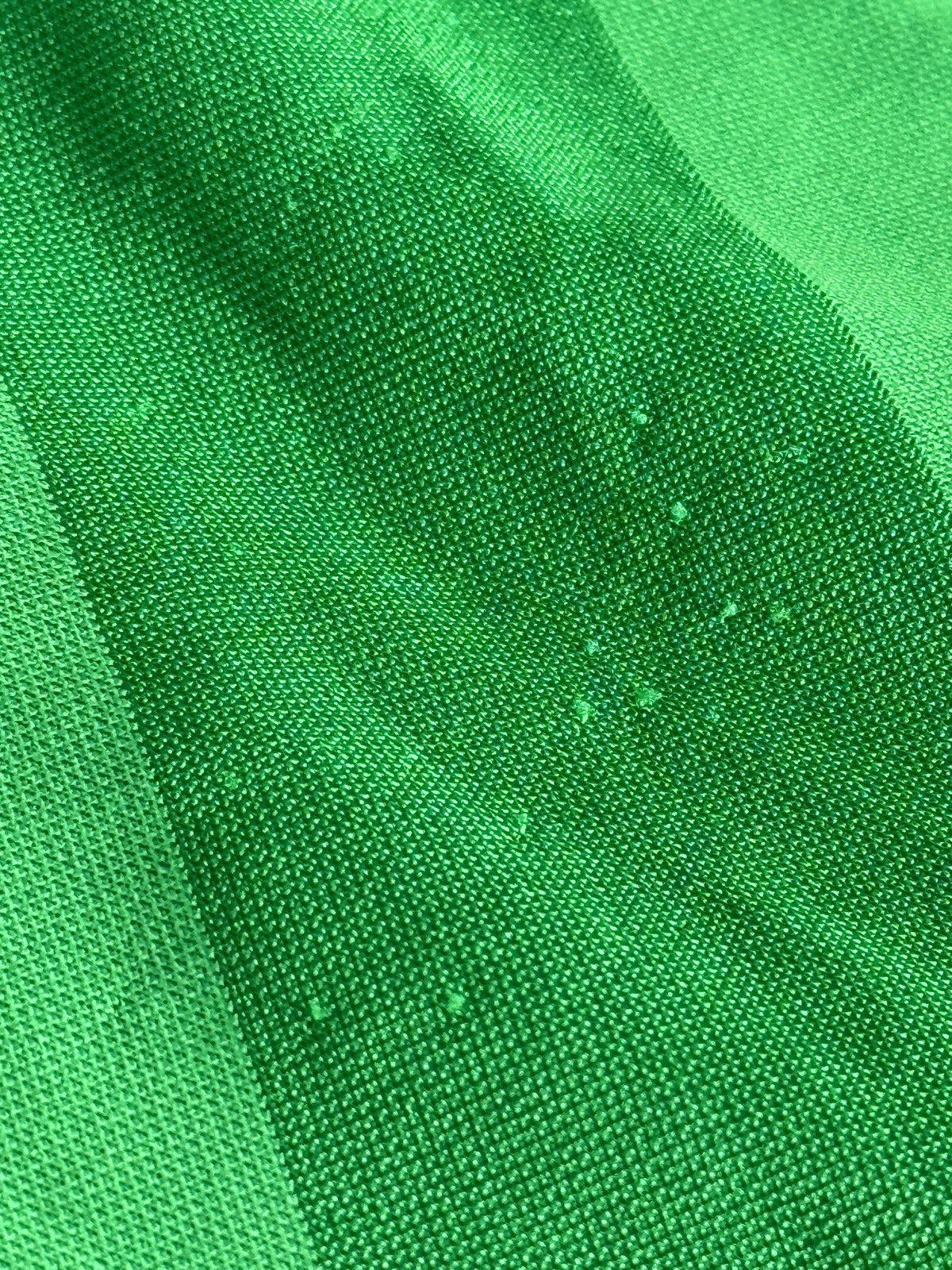 Umbro Republic of Ireland 16/18 Home Football Jersey Size US XL / EU 56 / 4 - 5 Thumbnail