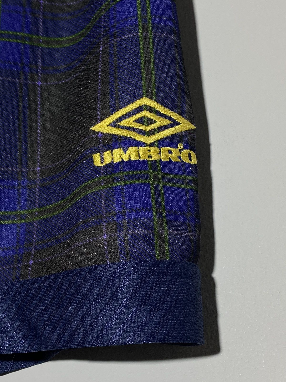 Umbro Vintage 90s Umbro Scotland National Team Shorts Size US 32 / EU 48 - 7 Thumbnail