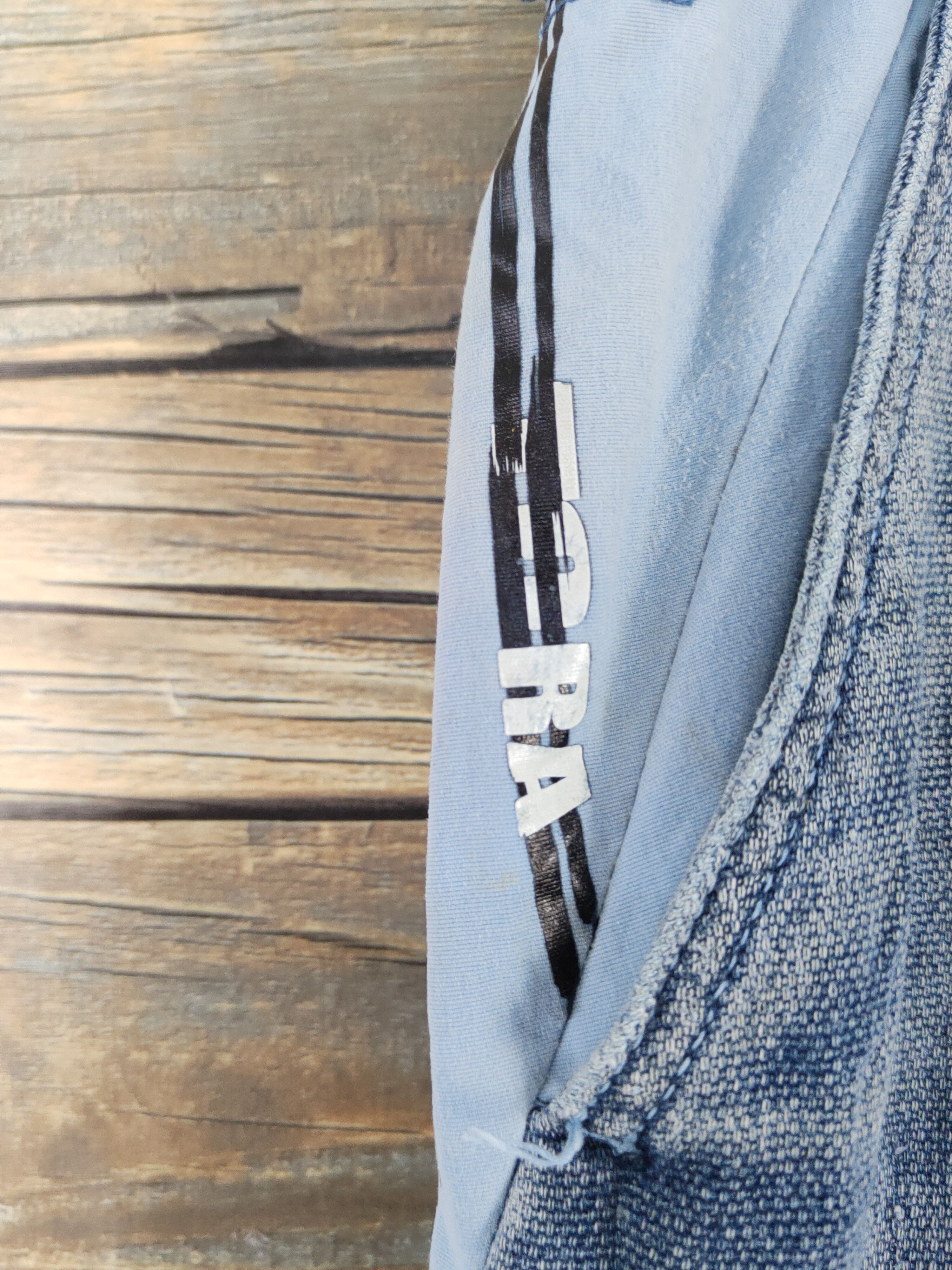Japanese Brand Toraichi Blue Distressed Ripped Jogger Jeans #W1950 Size US 34 / EU 50 - 3 Thumbnail