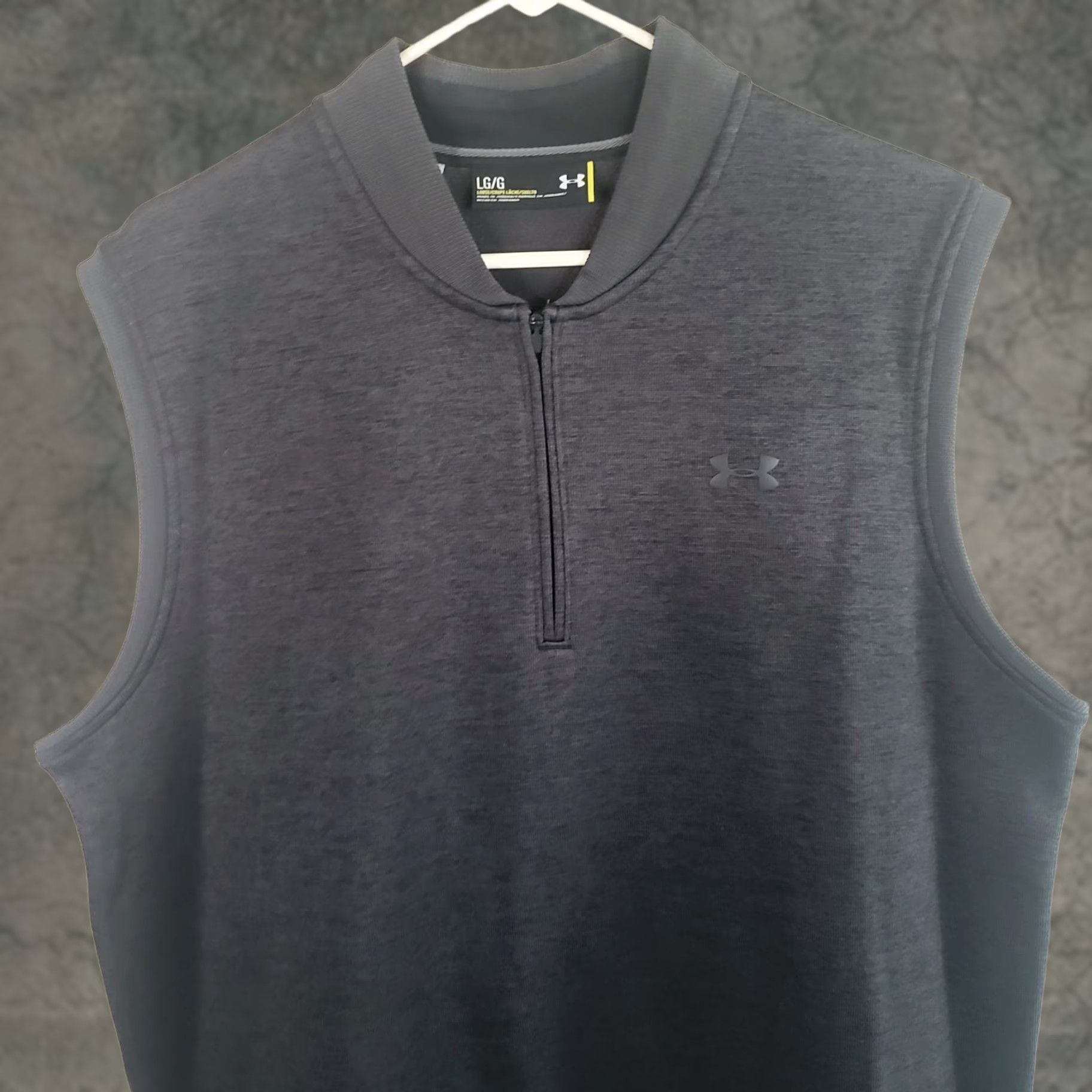 Under Armour Under Armour Vest Mens L Charcoal 1/4 Zip Stand-Up Collar Golf ColdGear Stretch Solid Gray Size US L / EU 52-54 / 3 - 1 Thumbnail