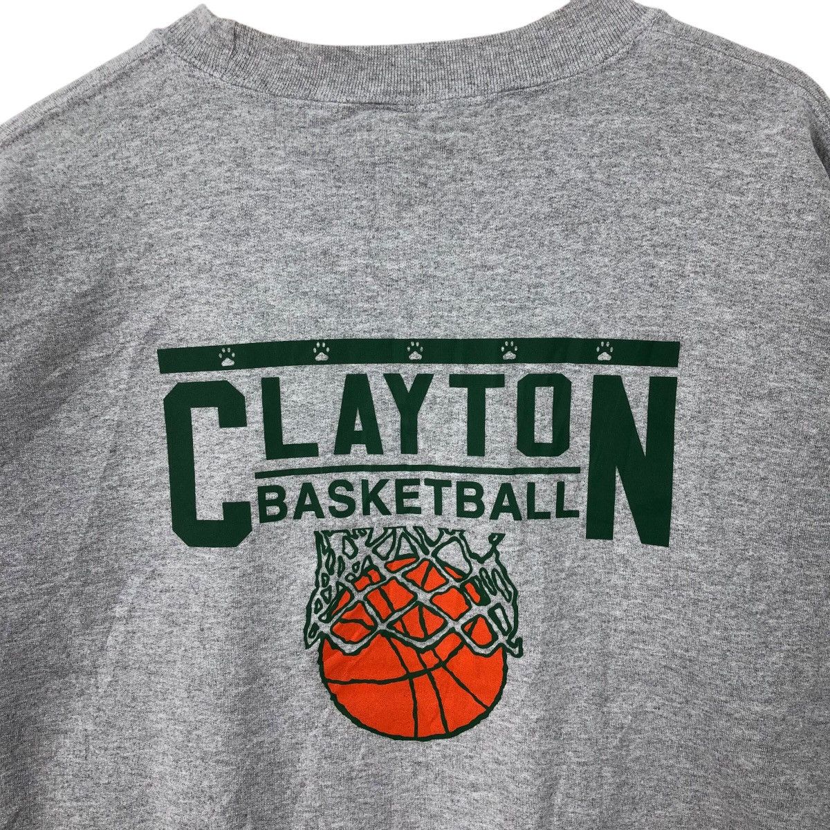 Gildan Vintage CLAYTON Basketball Big Back Logo Sweatshirt Size US L / EU 52-54 / 3 - 4 Thumbnail