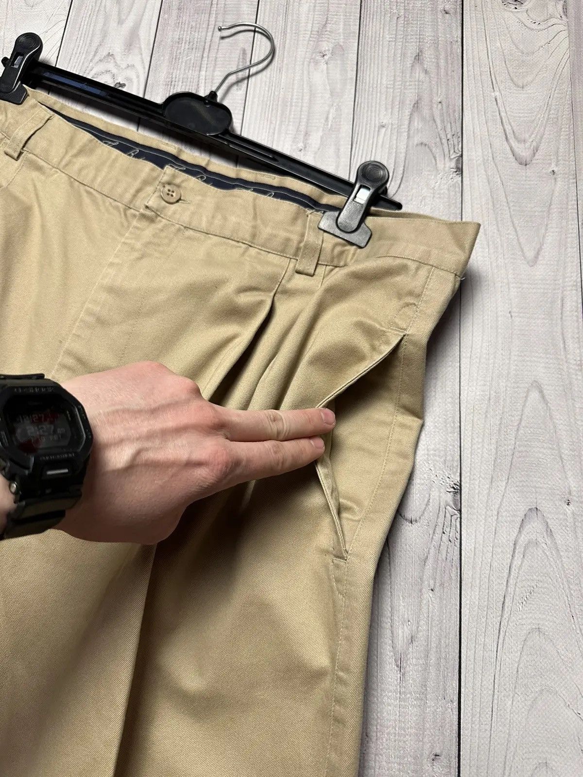 Burberry Vintage Thomas Burberry chino pants carrot ctripes size L Size US 34 / EU 50 - 3 Thumbnail
