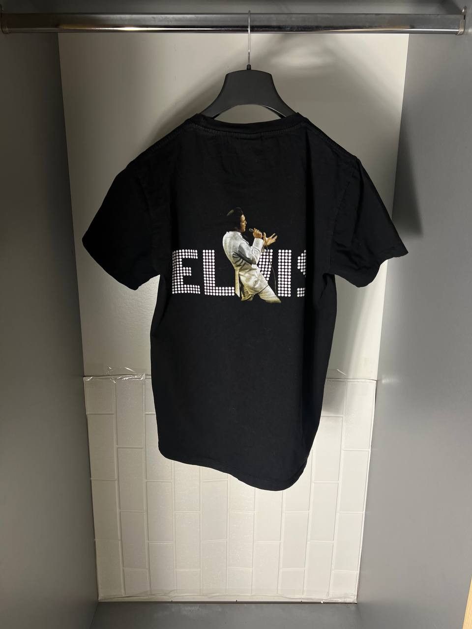 Band Tees VINTAGE ELVIS PRESLEY ROCK & ROLL SINGER T-SHIRT RETRO Y2K Size US M / EU 48-50 / 2 - 6 Thumbnail