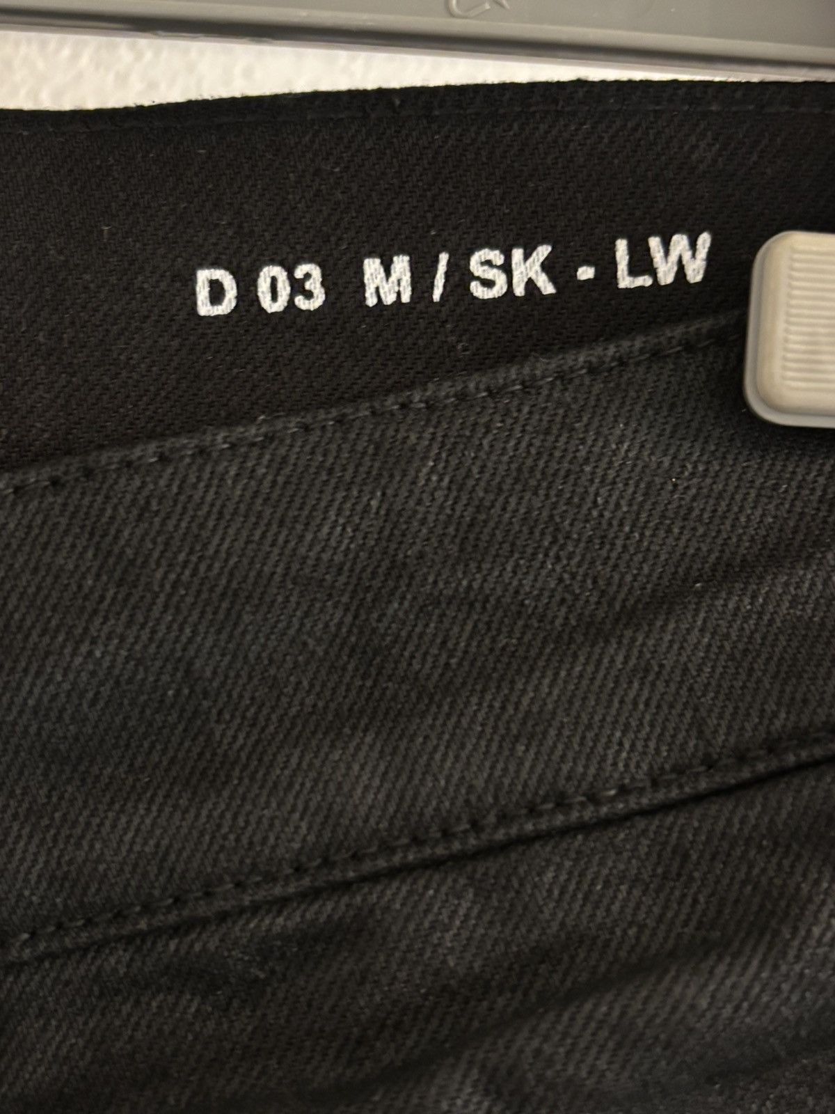 Saint Laurent Paris Saint Laurent Paris waxed jeans Size US 32 / EU 48 - 8 Thumbnail