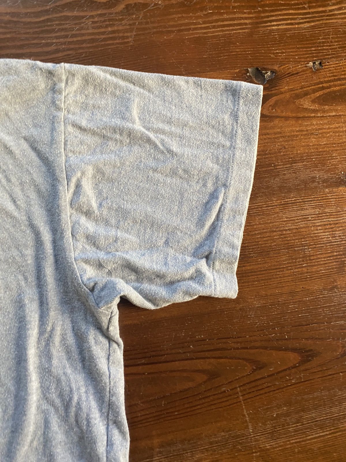Vintage Vintage 90’s Lake Moraine Canada Single Stitch Tee Size US L / EU 52-54 / 3 - 13 Thumbnail