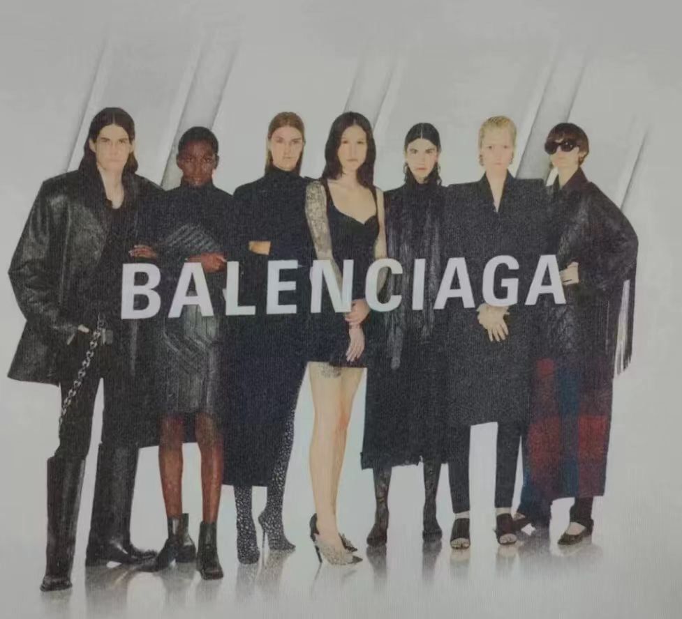 Balenciaga Balenciaga Band short sleeved 2410-Nextarrow Size US M / EU 48-50 / 2 - 3 Thumbnail