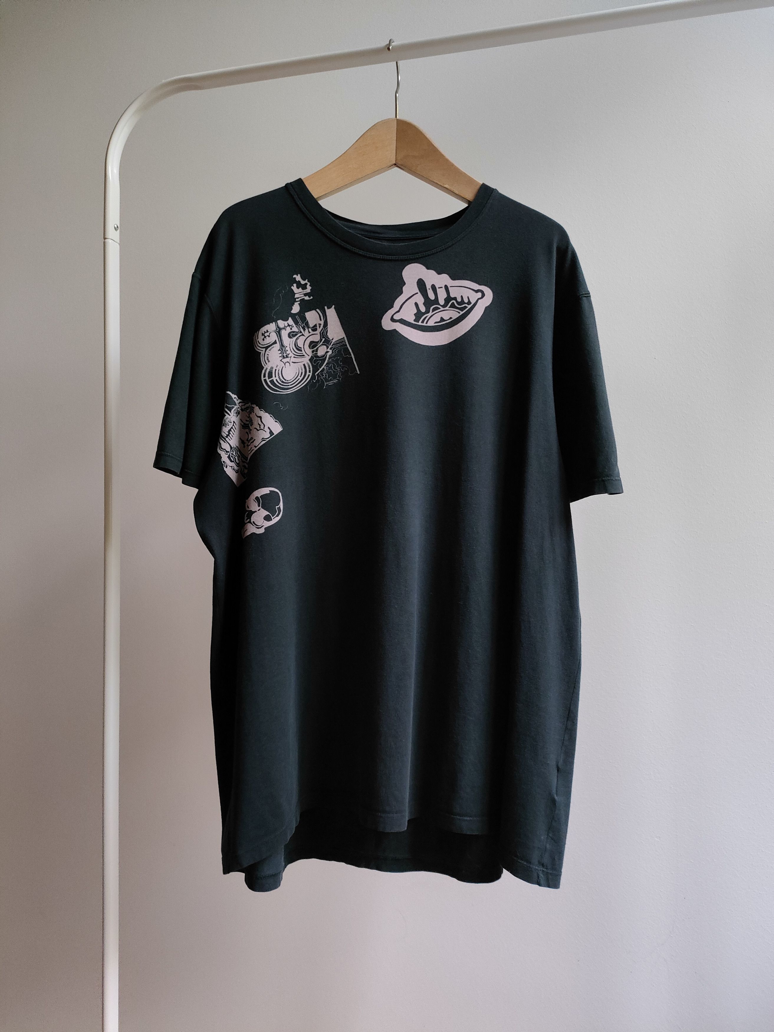 Griffin Griffin Eroding Print T-shirt Size US XL / EU 56 / 4 - 2 Thumbnail