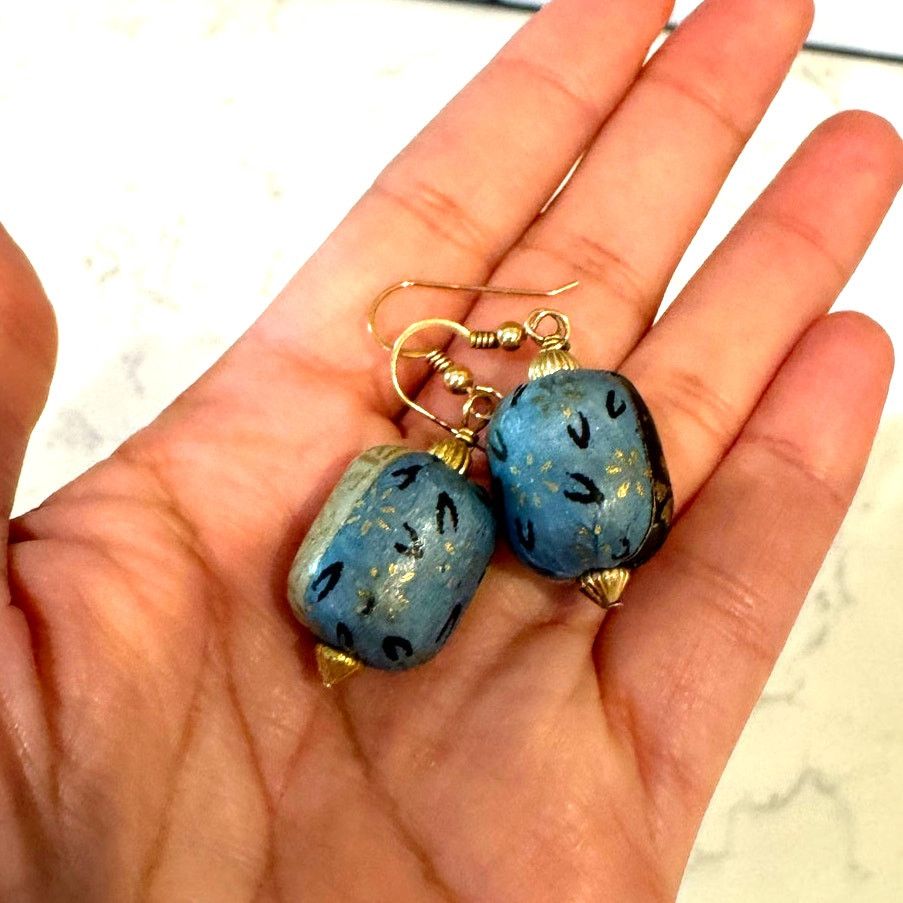Handmade Vintage paper wrapped wooden bead dangle earrings handmade Size ONE SIZE - 2 Thumbnail