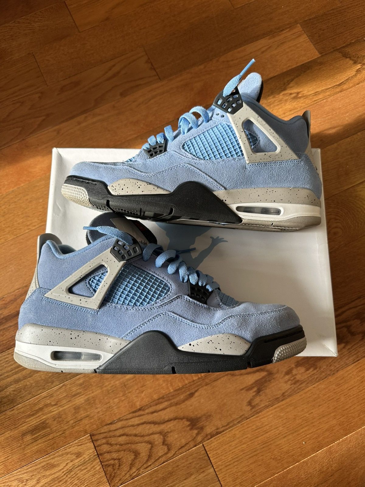 Jordan Brand × Nike Air Jordan 4 University Blue Size US 12 / EU 45 - 1 Thumbnail