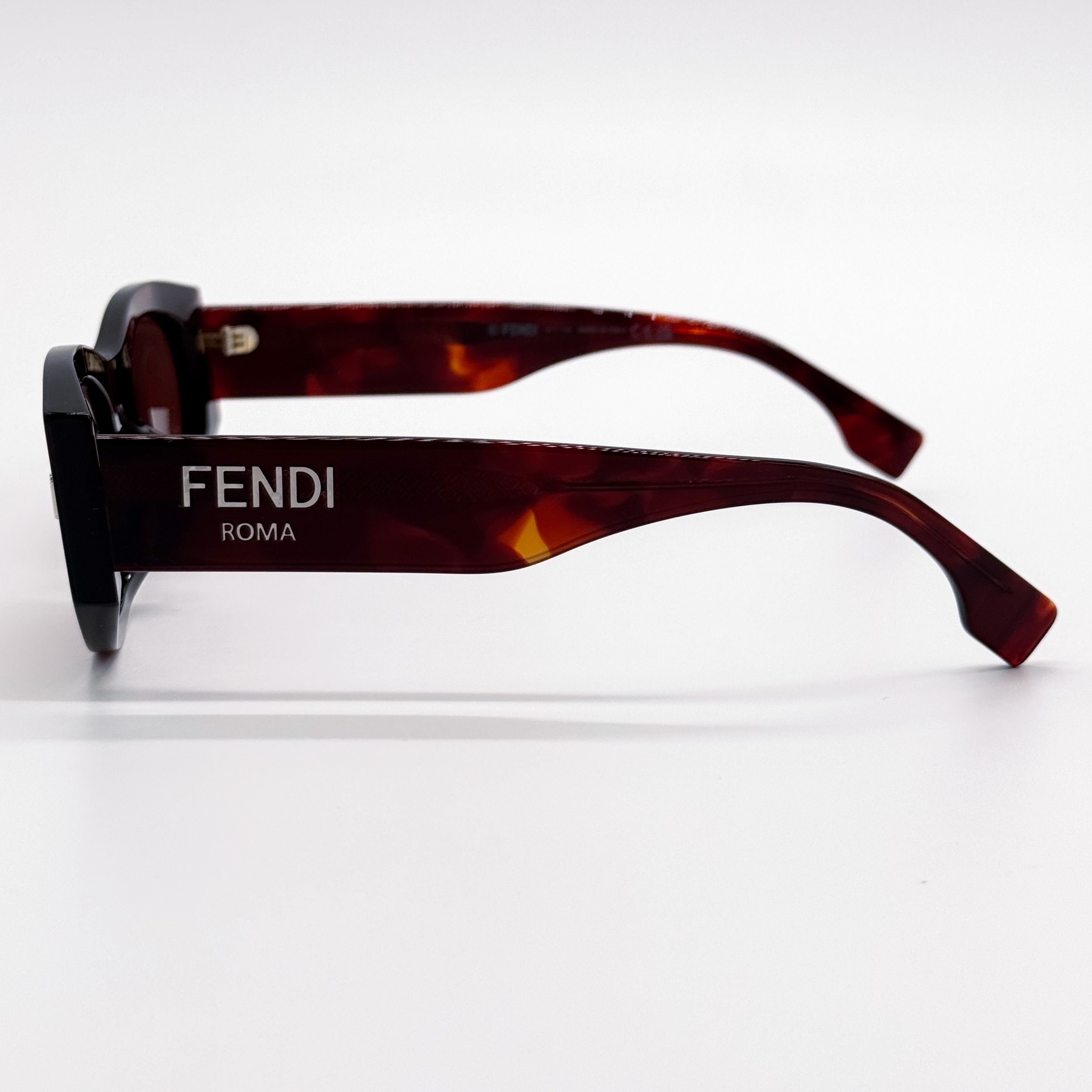 Fendi NEW FENDI FE40125F 54S WOMEN BURGUNDY SUNGLASSES Size ONE SIZE - 6 Thumbnail