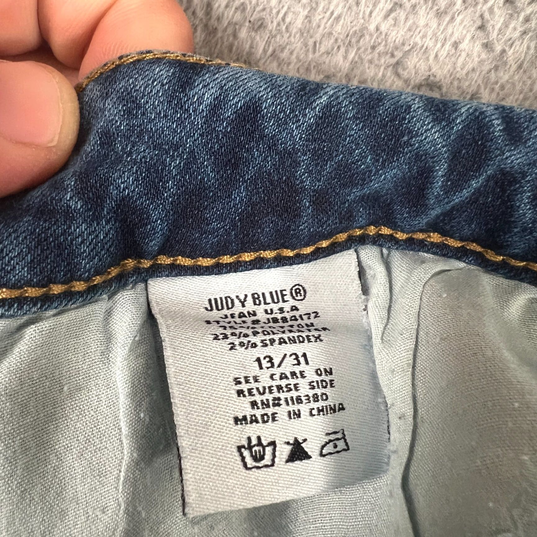 Vintage Judy Blue Jeans Women 15/32 Blue Medium Wash Skinny Fit Stretch Raw Hem Size 24" / US 00 / IT 34 - 6 Thumbnail