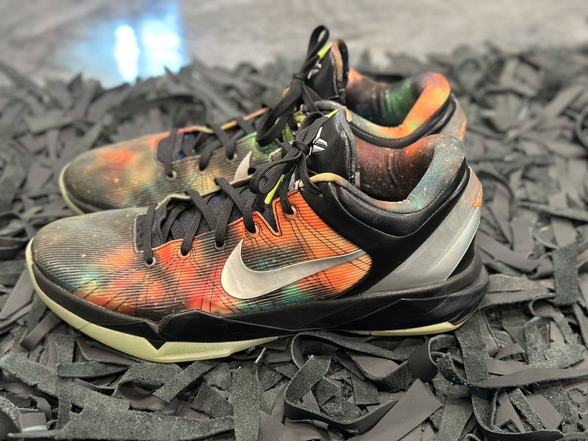 Nike Nike Kobe 7 Galaxy AS Size US 13 / EU 46 - 2 Thumbnail